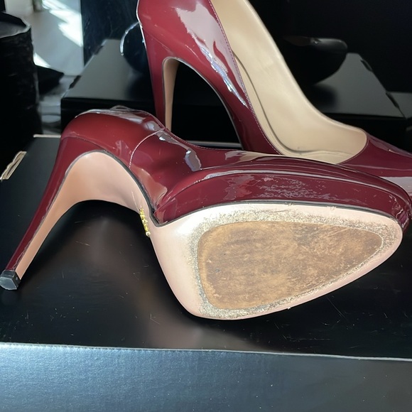 Prada patent leather pump - Picture 7 of 8